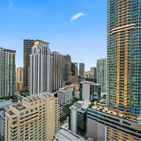 Private Unit Miami With Amenities And Parking Apartment Exterior photo