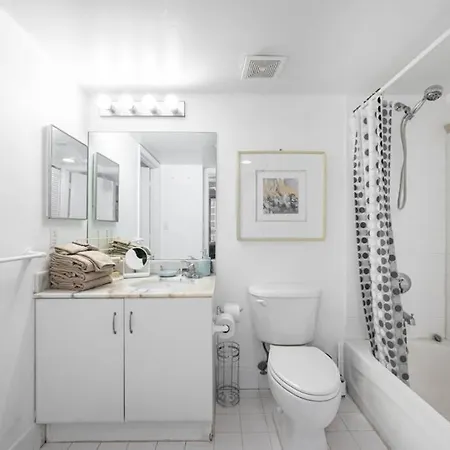 Private Unit Miami With Amenities And Parking Apartment Exterior photo